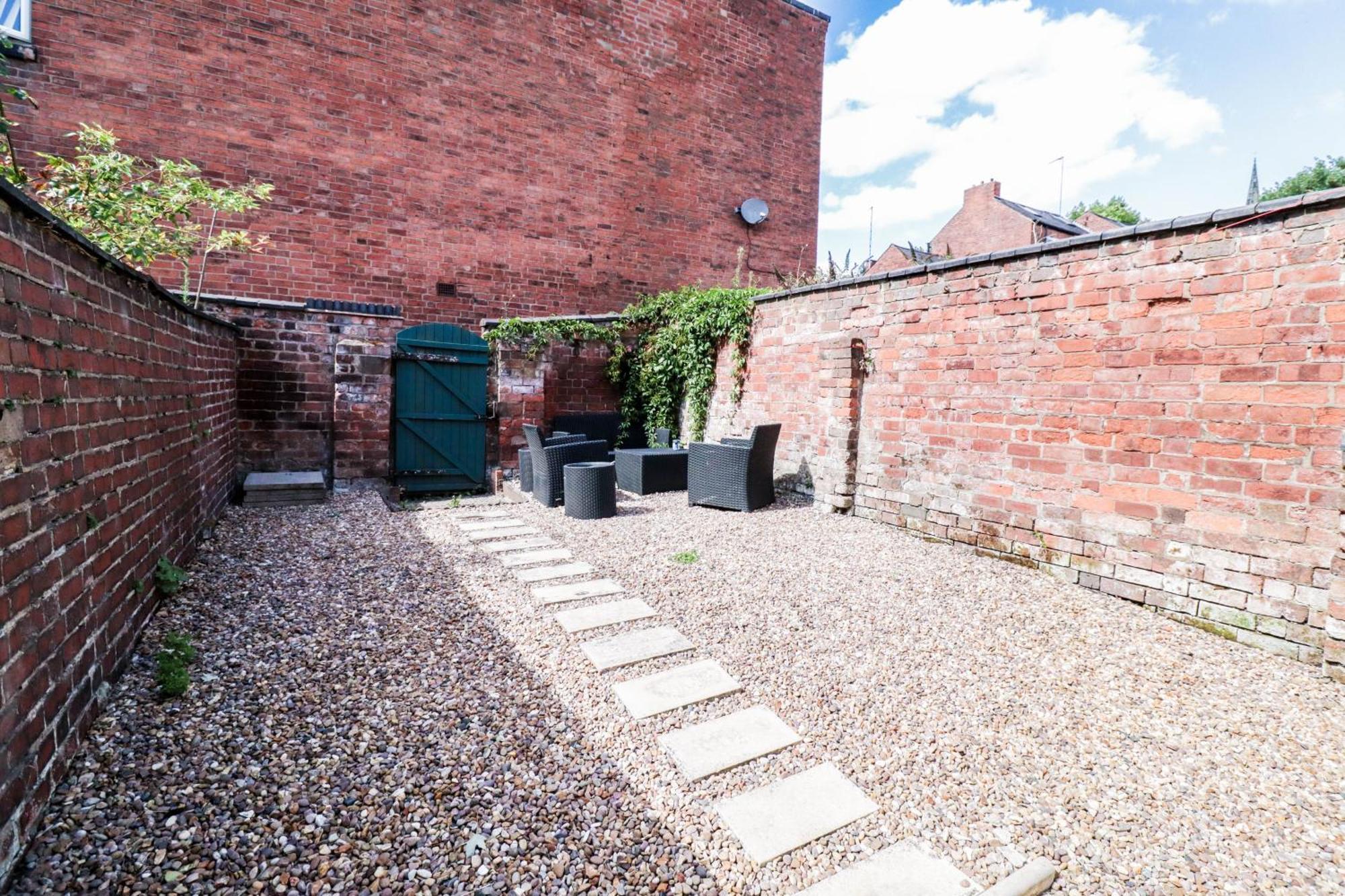 Prime 4-bedroom House In The Heart Of The Apartamento *