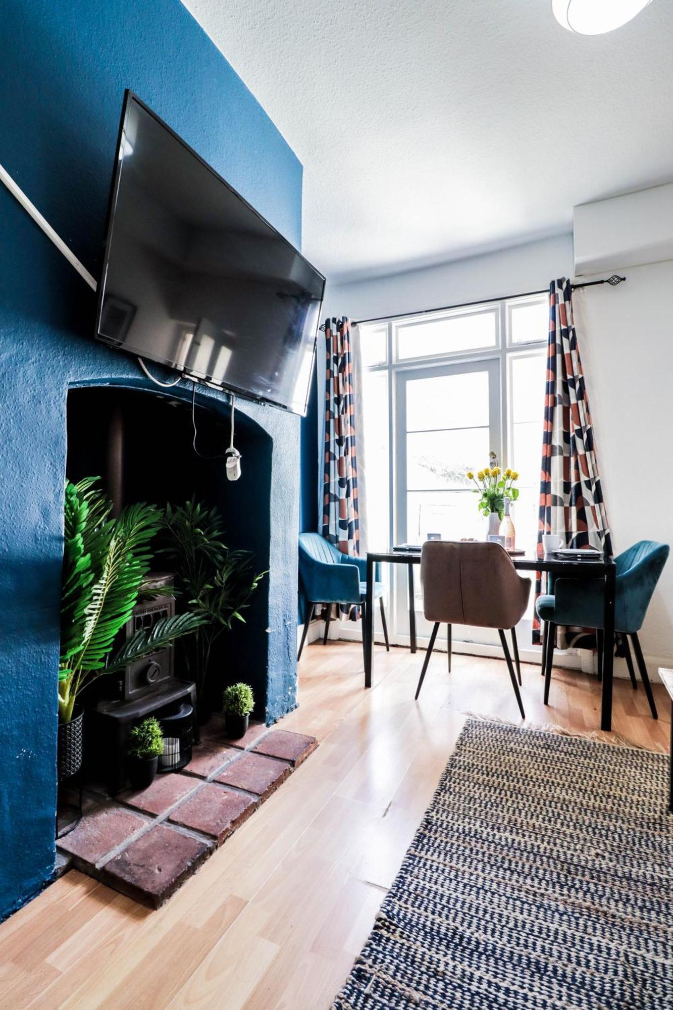 Prime 4-bedroom House In The Heart Of The